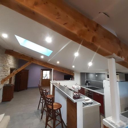 Gites Les Maisons Rouges Jasseron Exterior foto
